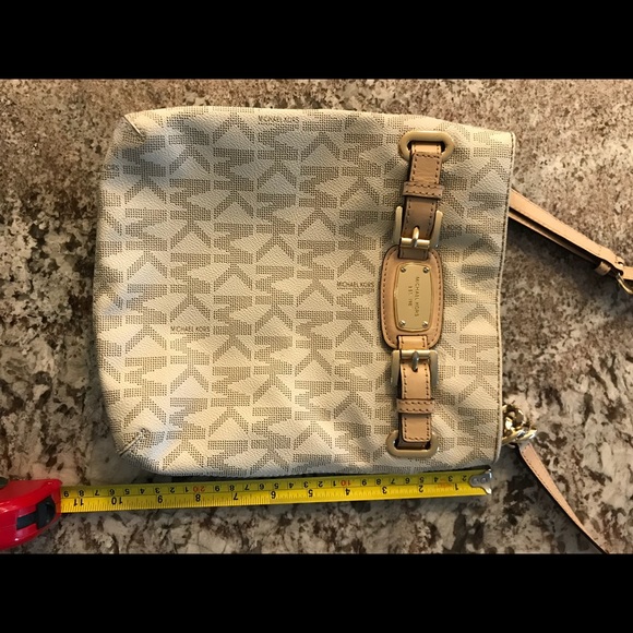 Michael Kors MK Collection Crossbody - Picture 7 of 7